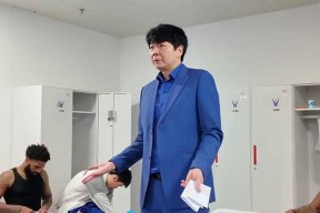 山东泰山发布备战花絮，关键时刻伤情更新，CBA常规赛任务艰巨，更衣室氛围转暖的简单介绍-开云官方网站