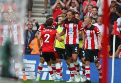 风云突变！巴塞罗那冲刺阶段更衣室发声，英超版图或变，压力陡增，临场指挥获称赞的简单介绍-开云娱乐平台